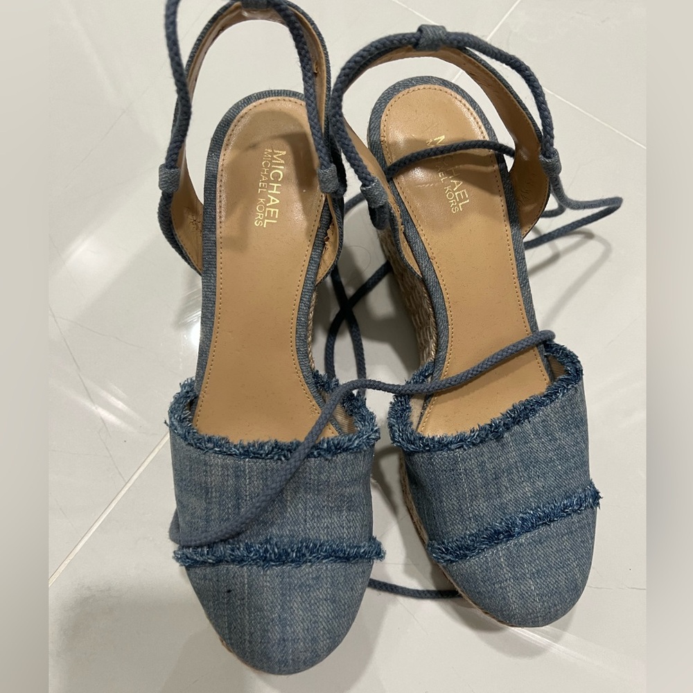 Woman sandals
